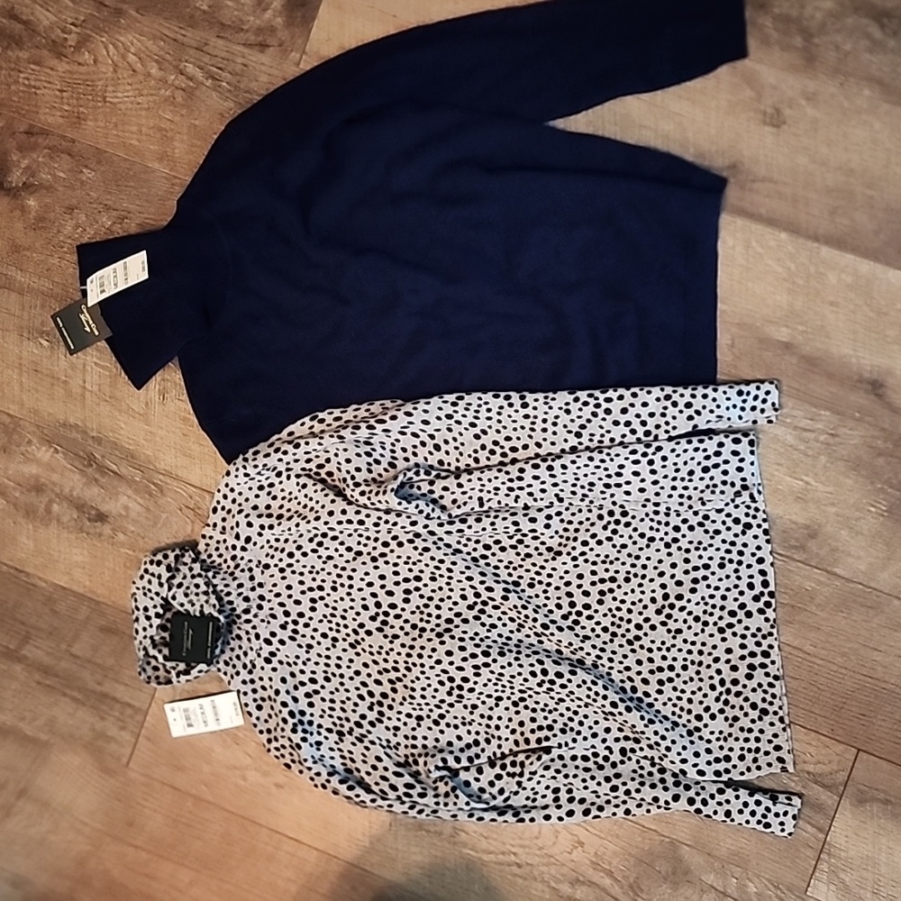2 NWT charter club medium 100% cashmere turtlenecks